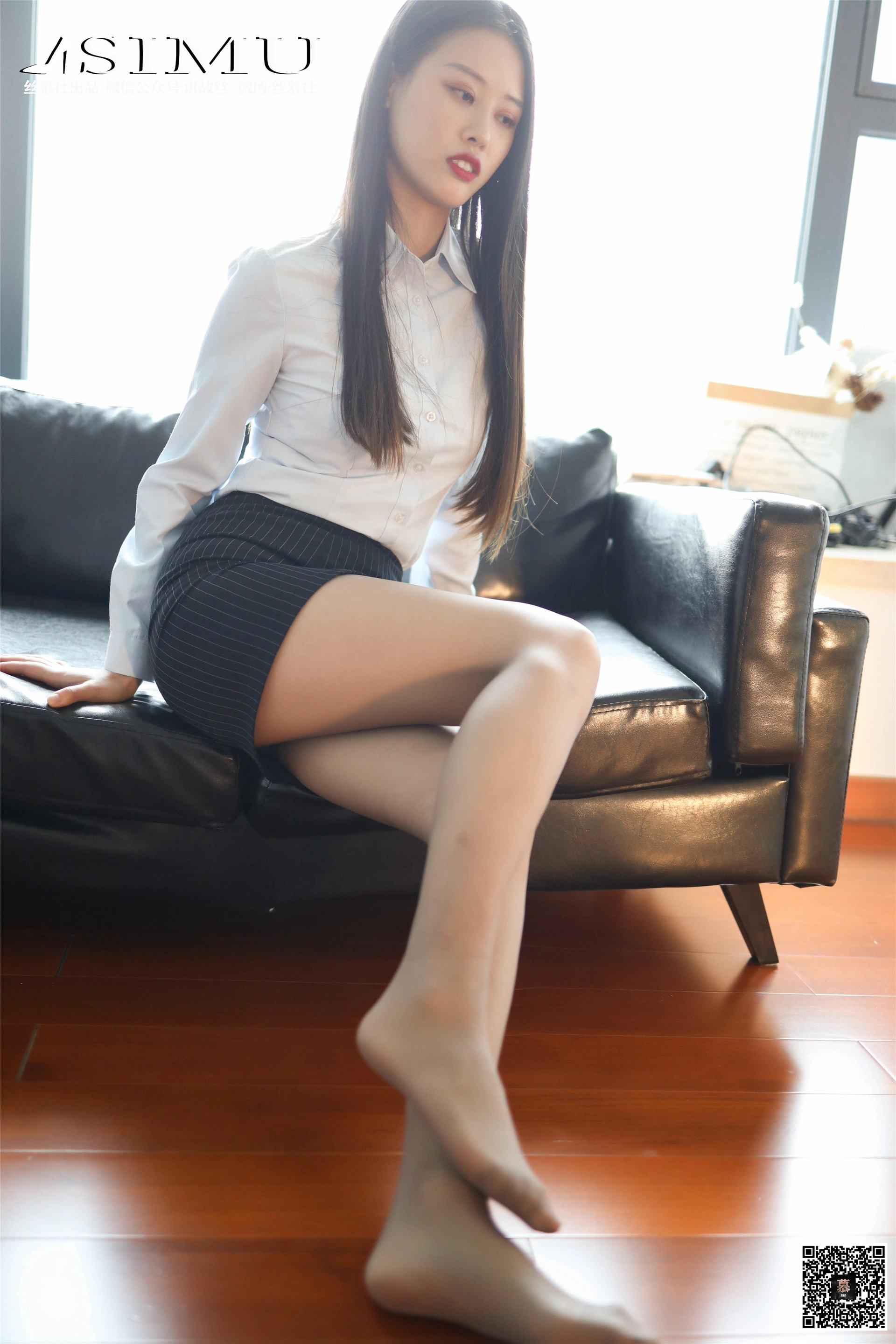 丝慕写真 - SM224 天天一元 婉玲《收藏高跟鞋的主管》 2